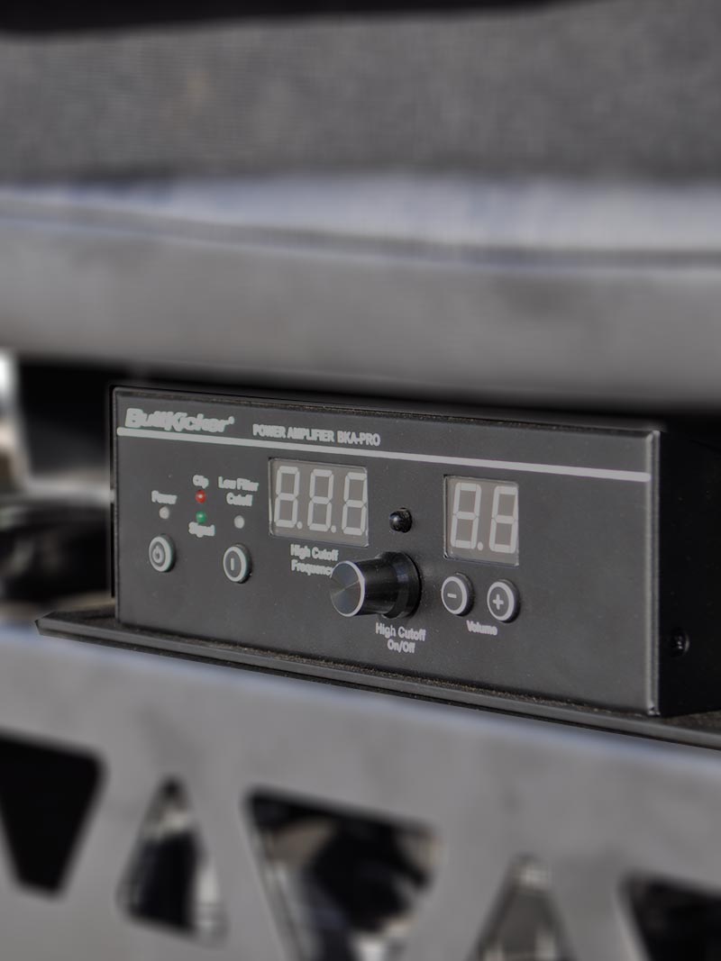 plataforma-buttkicker-y-control-central